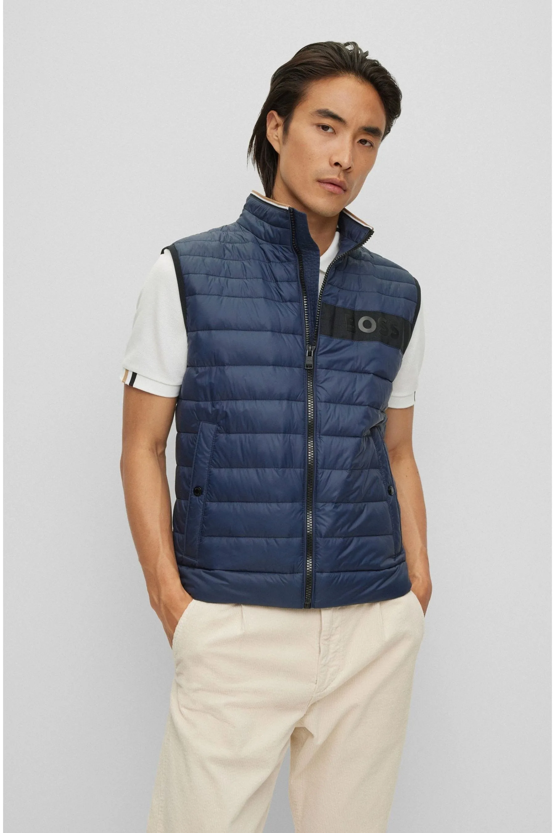 BOSS - Gilet trapuntato impermeabile con logo 3D